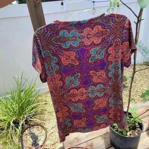 Brina & em Women's Short Sleeve Large Boho Clear Sequin Paisley Print Relaxed - Picture 2 of 9